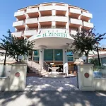 Hotel Zenith