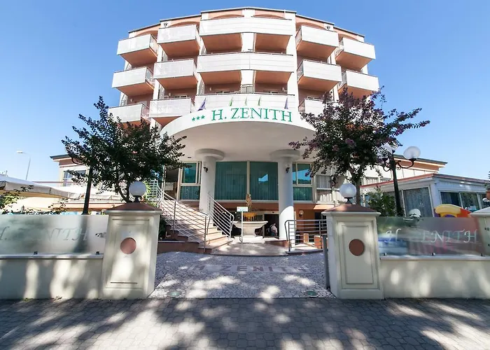 فندق Zenith