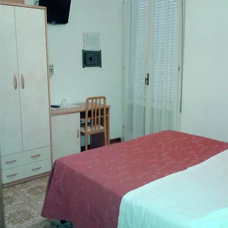 Hotel Zenith 3*