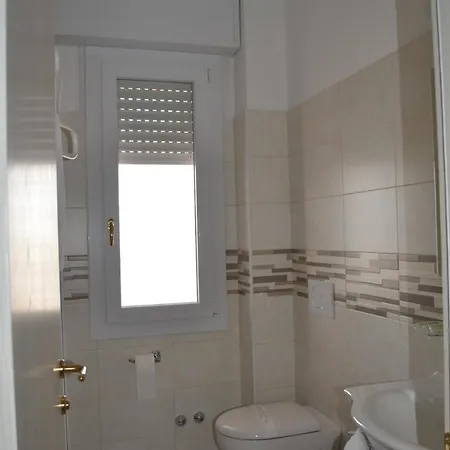Zenith Hotell 3*